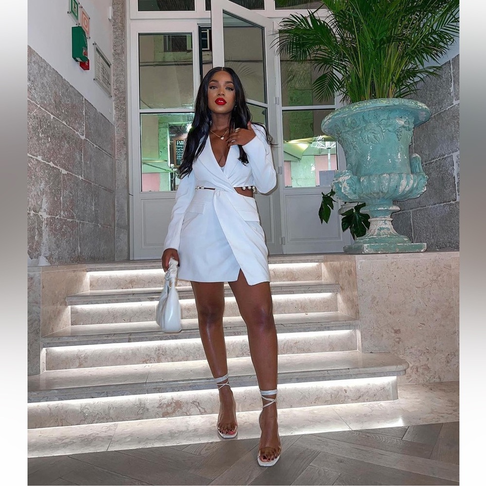NEW SEASON Gorgeous Lavish Alice pearl trim cut out waist blazer dress